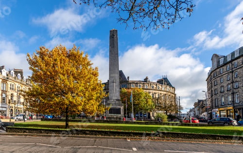Preview: Landscape street panorama of Prospect Square in Harrogate