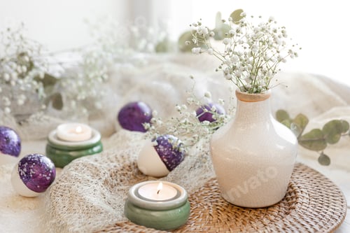 Preview: Easter composition with gypsophila flowers and Easter eggs.