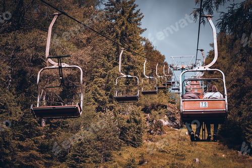 Preview: Man and a woman on a lift