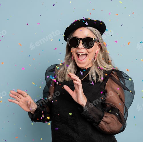 Preview: Cool grandma celebrating with confetti