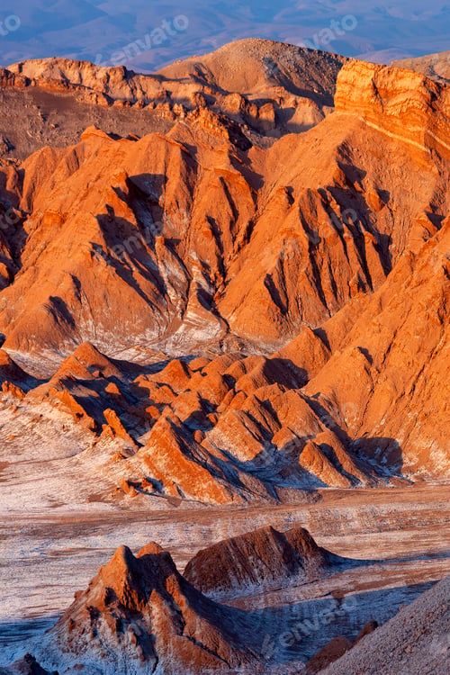 Preview: Valley of the Moon in the Atacama desert - Chile