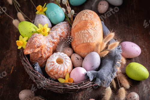 Preview: Colorful Easter basket is the most enduring traditions.