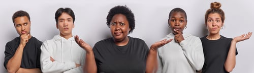 Preview: Image of hesitant overweight curly African American woman spreads palms feels confused spreads palms
