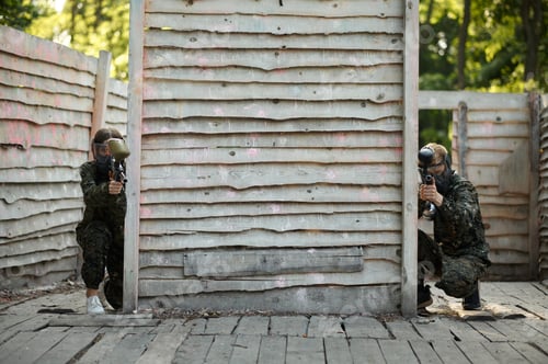 Preview: Paintball team shoots with guns from the shelter