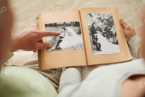Preview: Thinking of old times