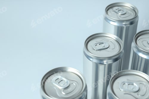 Preview: Tin cans for drinks on a white background