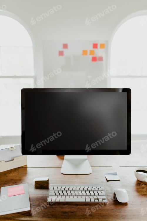 Preview: Blank computer screen