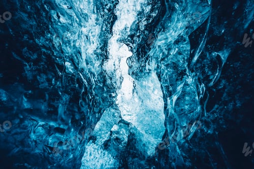Preview: Beautiful crystal blue ice