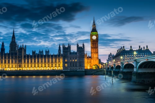 Preview: Westminster abbey and big ben in the London skyline at night, London, UK