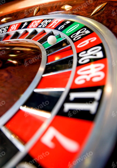 Preview: Casino Roulette Close Up With The Ball On Number Zero