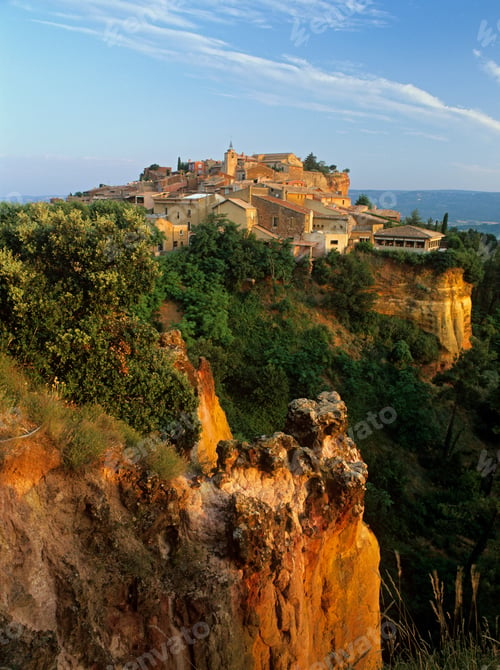 Preview: Rousillon village provence