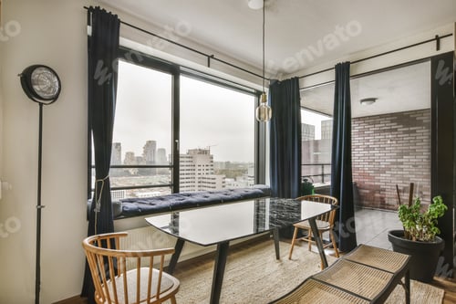 Preview: Amazing dining area with black table