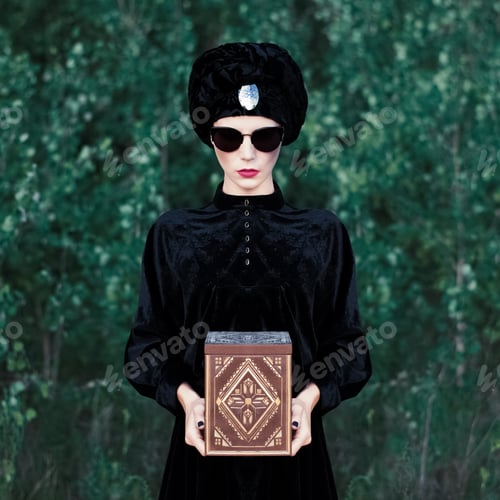 Preview: fashion sensual girl in the dark forest
