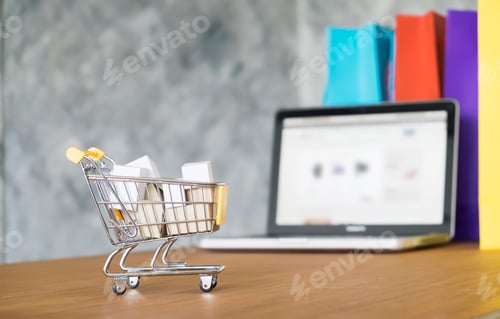 Preview: Online shopping concapt.