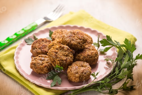 Preview: meatballs with parsley