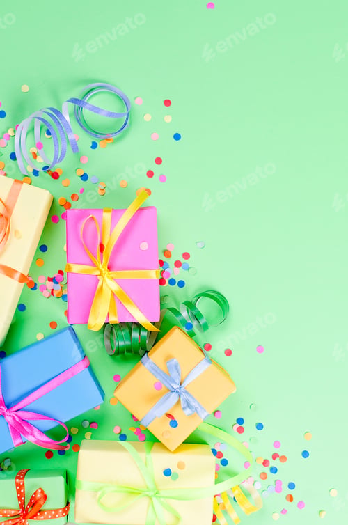 Preview: Colorful assorted confetti with serpentine and gift boxes