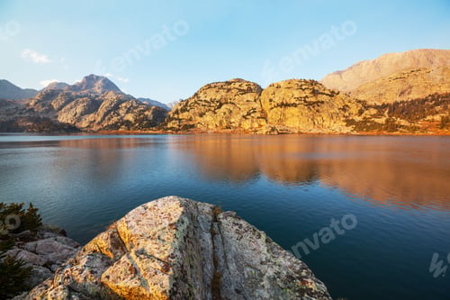 Preview: Mountains lake