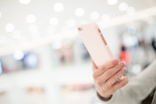 Preview: Woman hand hold with phone