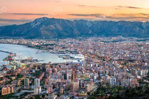 Preview: Palermo, Italy Skyline at Dusk