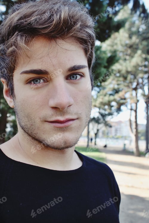 Preview: Portrait boy