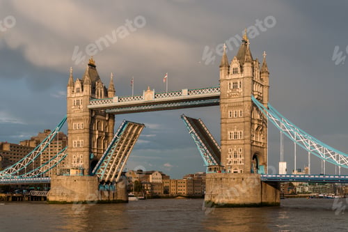 Preview: Tower Bridge in London view at sunset