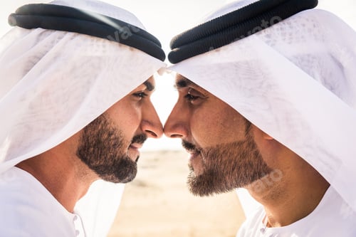 Preview: Arabic men in the desert