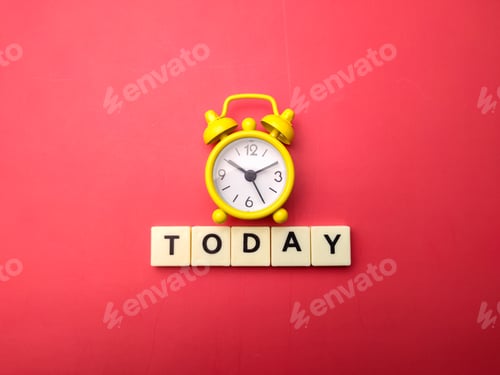 Preview: Yellow alarm clock with the word TODAY