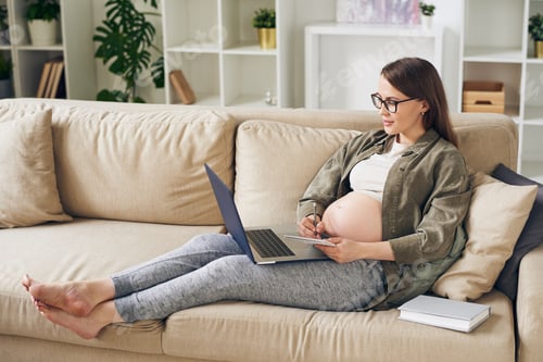 Preview: Making notes about maternity