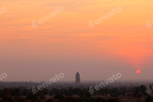 Preview: Morning sunrise at Bagan.
