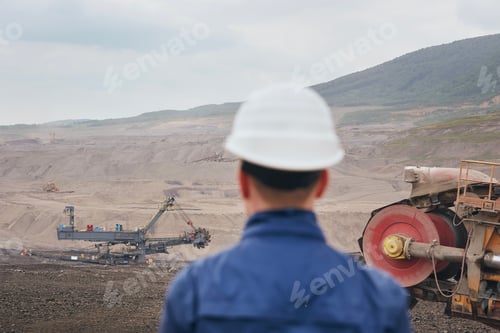 Preview: Coal mining in surface mine