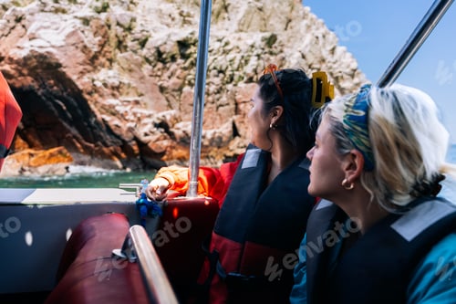 Preview: Friends enjoying boat trip around ballestas islands