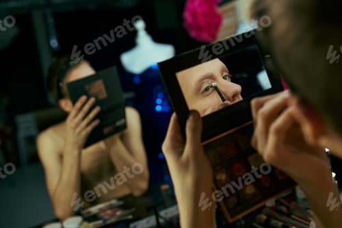 Preview: Drag queen backstage glamour
