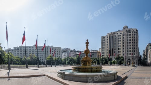 Preview: Plaza de la Constituicion (Constitution Square) - Santiago, Chile