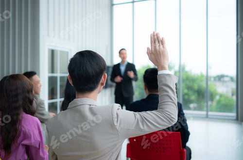 Preview: A group of business people organizes a seminar. Discuss the success of doing business