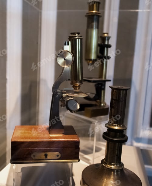 Preview: Old Microscopes