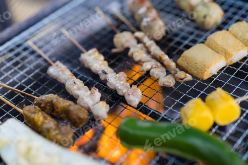 Vista previa: Hong Kong style bbq with different meatball and meat