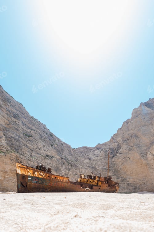 Preview: The famous Shipwreck beach Zakynthos