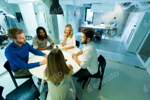 Preview: Business people