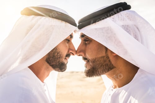 Preview: Arabic men in the desert