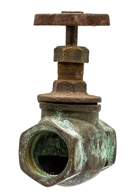 Preview: Old water faucet, isolated on white background