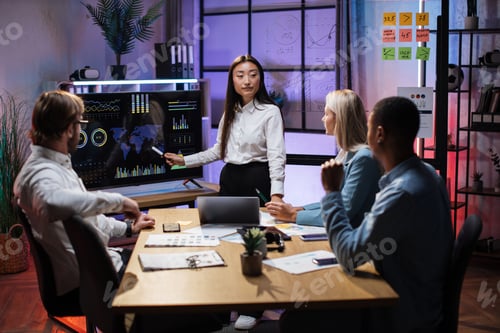 Preview: Group of diverse economists discussing business ideas