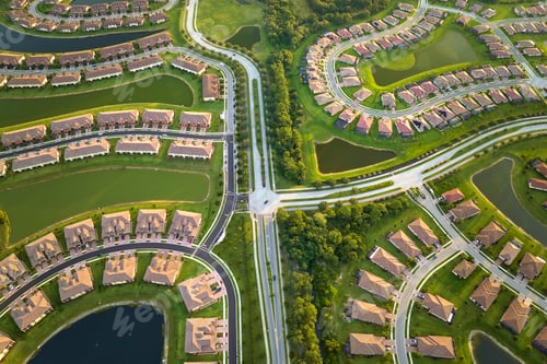 Preview: View from above of densely built residential houses in closed living clubs in south Florida.