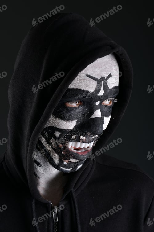 Preview: Halloween Face Painting