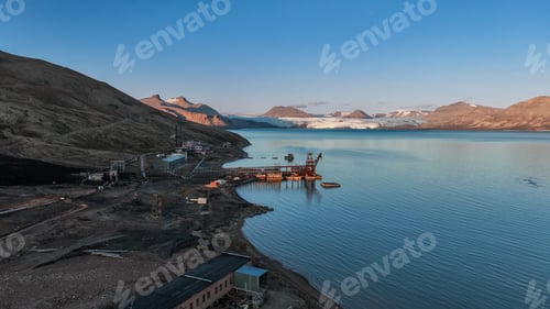 Preview: An overview of the abandoned coal mining town Pyramiden in Svalbard during daylight