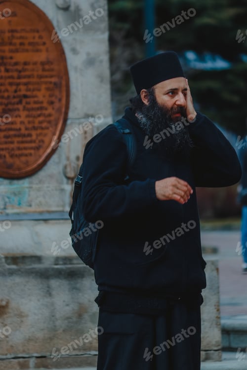Preview: Orthodox man
