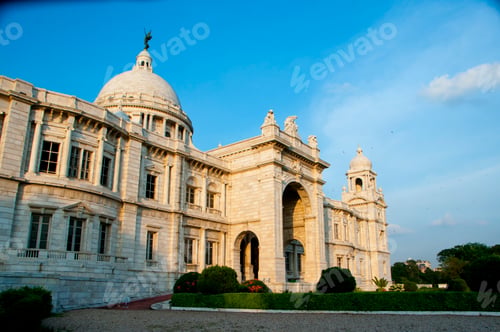 Preview: The Victoria Memorial is a large marble building in Kolkata, West Bengal, India.