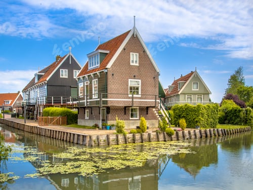 Preview: Historic waterfront houses along canal