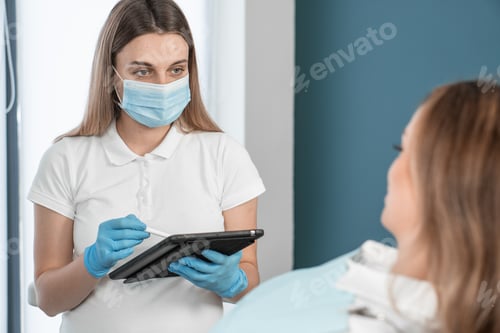 Preview: A female dentist who impresses with her professionalism and determination, serves her patients in a