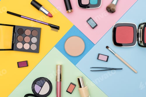 Preview: Composition from assorted decorative cosmetics