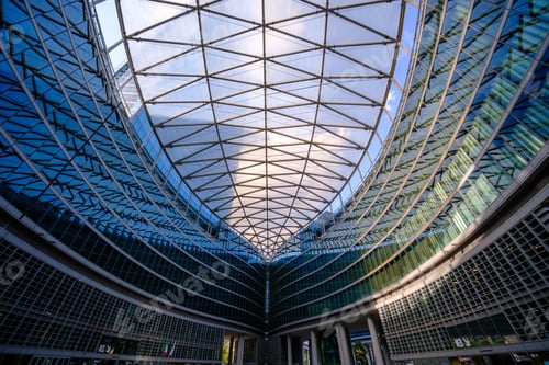 Preview: Milan, Italy: Palazzo Lombardia, modern building hosting the region government